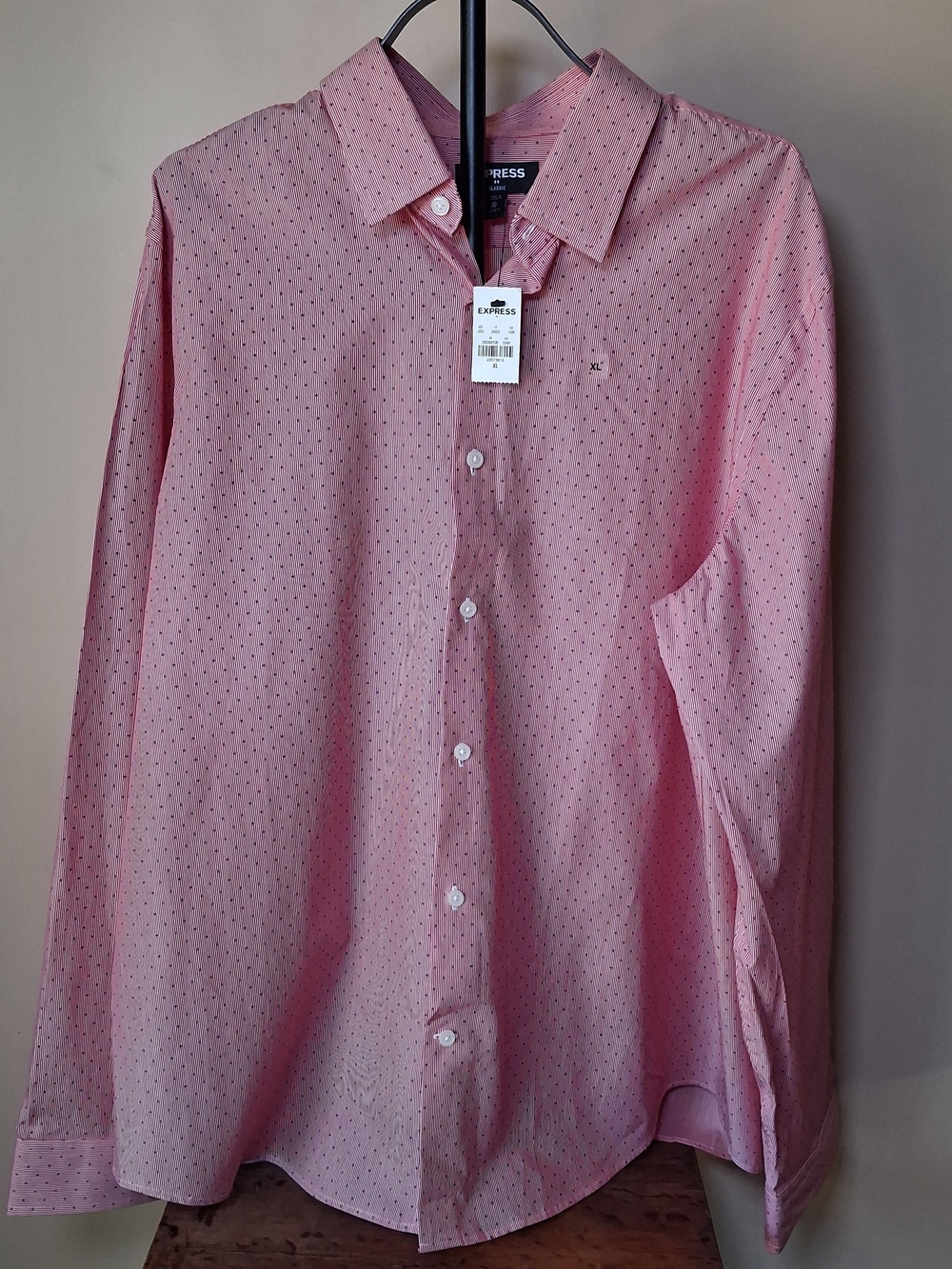Express Men's NWT Red & White Pinstripe W/Dots Button-Up; Size XL